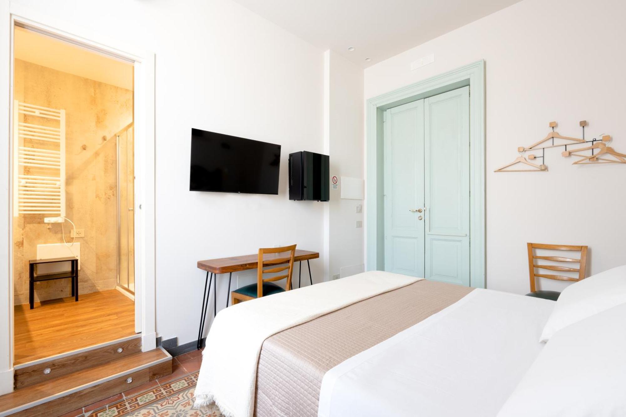 Holiday Lux Boutique Room カターニア エクステリア 写真